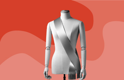 Ordensbånd i en sløje og omkring mannequin